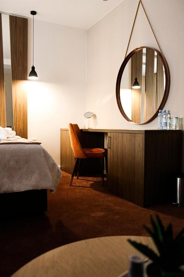 Mk Premier Hotel Novi Pazar Kültér fotó