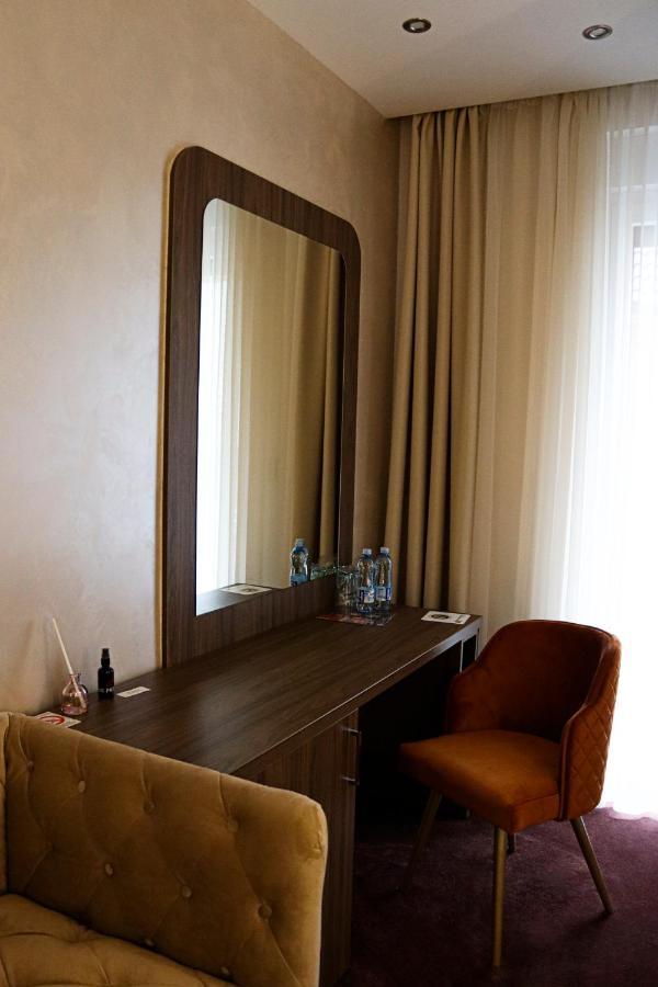 Mk Premier Hotel Novi Pazar Kültér fotó